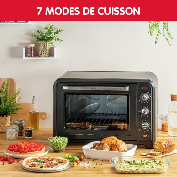 Découvrez le mini four électrique pas cher Moulinex Optimo 60L. Un design séduisant, une prise en main intuitive et une capacité de 60 litres pour les passionnés de cuisine.